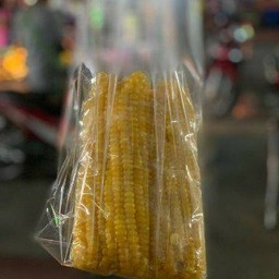 ข้าวโพดต้มลุงเด่นเจ้าเก่า สุขุมวิท 56