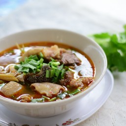 ต้มแซ่บเครื่องในวัว