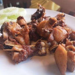 ยำปูดอง
