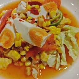 ตำข้าวโพดไข่เค็ม