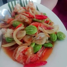 กุ้งผัดกะปิสะตอ