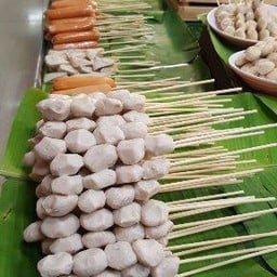 Pizza krub ตลาดนกฮูก