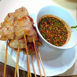 หมูปิ้งเอ เคหมดสดมี