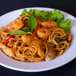 สปาเก็ตตี้ผัดขี้เมา