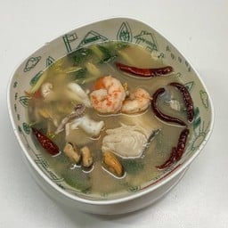 โป๊ะแตก (ถ้วย)