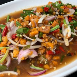 ยำไข่ปู