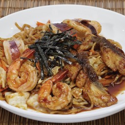 Yaki Soba Spicy Seafood