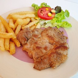 สเต็กหมู (สเต็กหมู1ชิ้น+เฟรนฟราย+สลัด)
