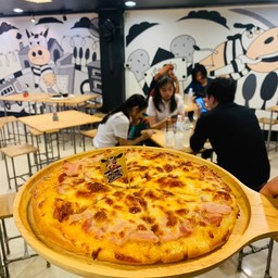 พิซซ่าใหญ่ 6ชิ้น