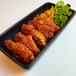 ไก่ทอดเกาหลีรสเผ็ด 10 ชิ้น