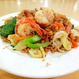 ผัดมาม่า