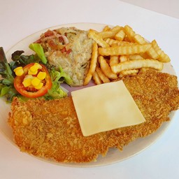 ฟิชดีไลน์ (สเต็กปลา1ชิ้น+เฟรนฟราย+สปาเก็ตตี้คาโบฯ+สลัด)