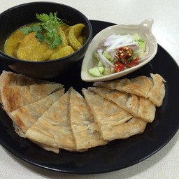 โรตีแกงกะหรี่ไก่