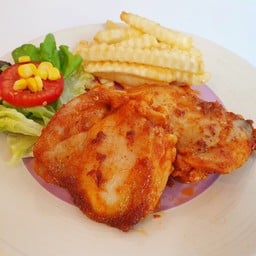 ไก่ย่างบาร์บีคิว (สเต็กไก่2ชิ้น+เฟรนฟราย+สลัด)