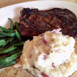 Rib eye แพงหน่อยแต่อร่อยจริง