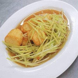กุยช่ายขาวเต้าหู้ไข่หมูสับ
