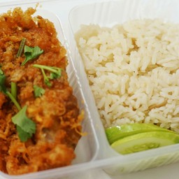 ข้าวมันไก่ทอด (พิเศษ)