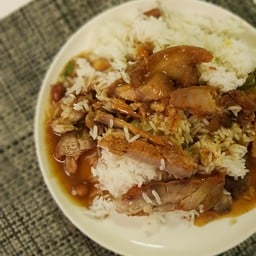 Chor Ar Ree (Golf View Canteen)
