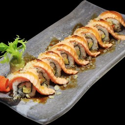 R7 แซลมอนไซเกียว โรล (M)