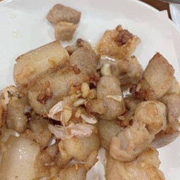หมูสามชั้นคั่วเกลือ