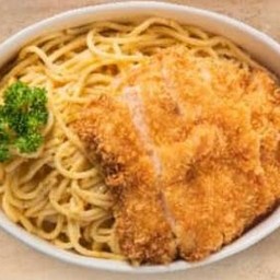 คาโบนาร่าไก่บัตเตอร์ฟราย