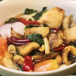 ต้มโคล้งปลาสลิด 鱼酸辣清汤