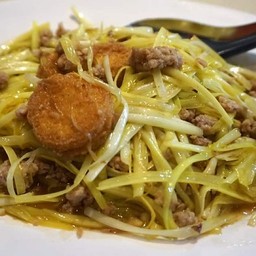กุยช่ายขาวผัดหมูสับ