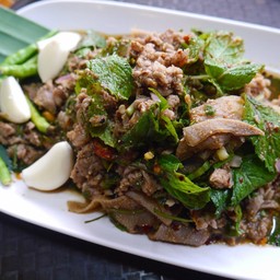 ลาบเนื้อ