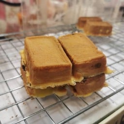 ขนมกล่องไม้ขีด (ขนมไข่ปักกิ่ง) ตลาดไทยภัทร