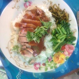 ข้าวขาหมูคุณกล้วย