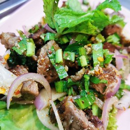 น้ำตกเนื้อ