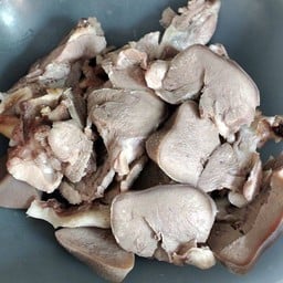 ลิ้นหมูลวกจิ้ม