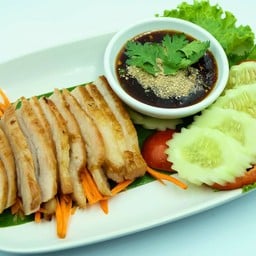 คอหมูย่าง