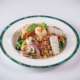 ข้าวผัดขี้เมาทะเล