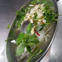 ปลากะพงนึ่งมะนาว