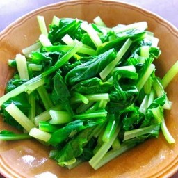 ผักกวางตุ้งลวก