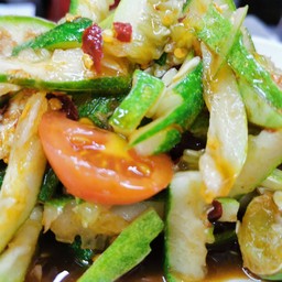 ส้มตำแตง