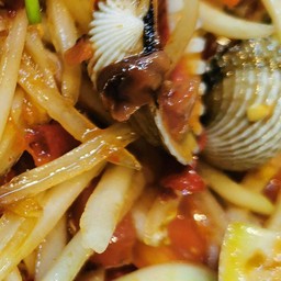 ส้มตำปลาร้า+หอยแครง