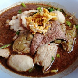 เจ๊นุช(ก๋วยเตี๋ยวเรือหมูน้ำตก)