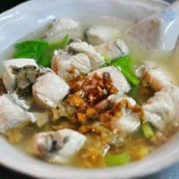 ข้าวต้มเนื้อปลากะพง