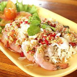 ยำสามทัพ
