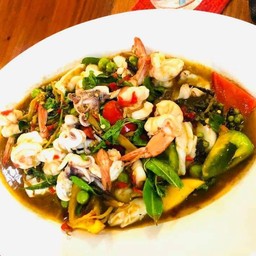 ผัดฉ่าทะเล