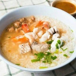 ข้าวต้มปลาซังฮี้