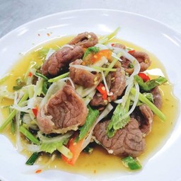 ยำเนื้อเอ็นกรอบ