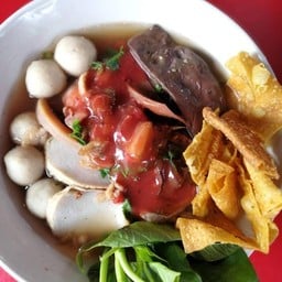ก๋วยเตี๋ยวเย็นตาโฟ