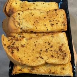 ขนมปังกระเทียม [จัดส่ง]