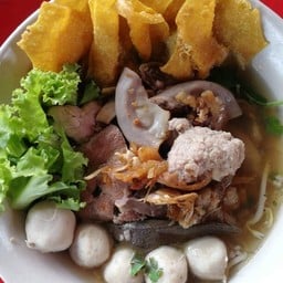 ก๋วยเตี๋ยวน้ำใส