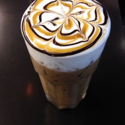 ดับเบิ้ลคาราเมลมอคค่าเย็น (Iced Double Caramel Mocha)