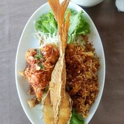 ปลาทับทิมทอดสองรส(ปลาใจเดียว)