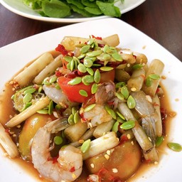 ตำไหลกุ้งสดปลาร้า